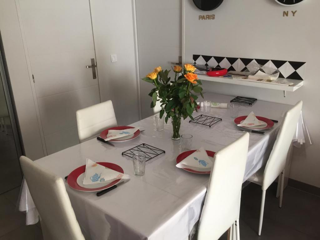 Superbe 3P 2Chambres, 2Terrasses Cannes Centre-Ville, 4 Min A Pied De La Croisette Sas-Meredith Loc מראה חיצוני תמונה