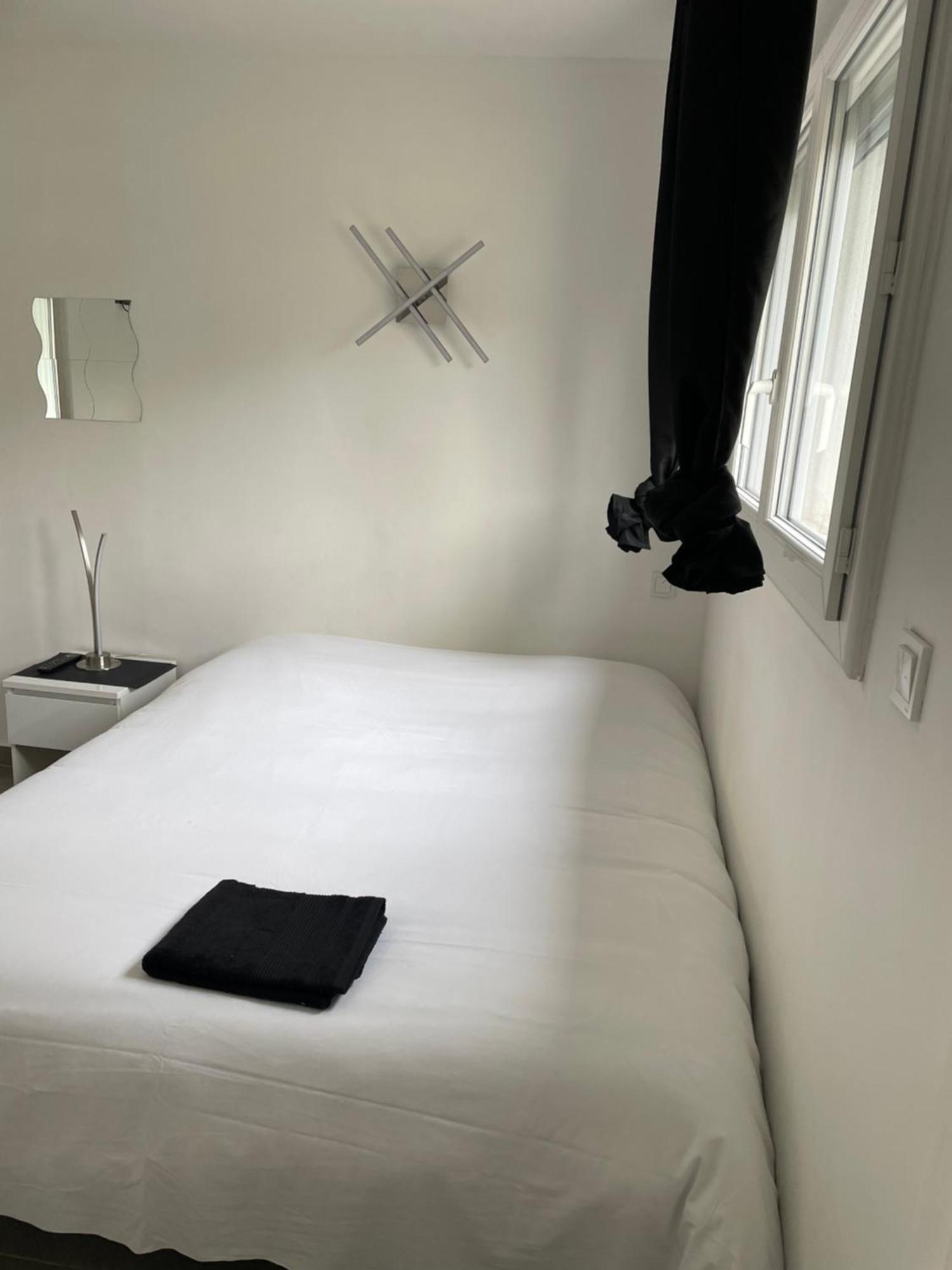 Superbe 3P 2Chambres, 2Terrasses Cannes Centre-Ville, 4 Min A Pied De La Croisette Sas-Meredith Loc מראה חיצוני תמונה